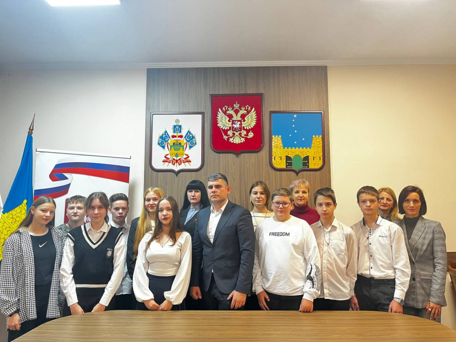 МЫ - ГРАЖДАНЕ РОССИИ!