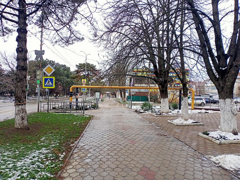 Фото ДО тротуар 7.jpg Фото ДО тротуар 7.jpg