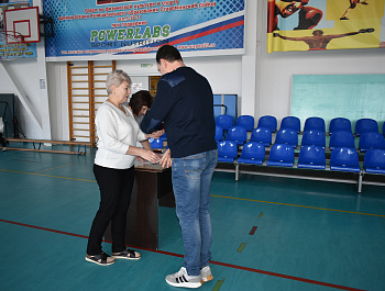 Вручение знаков отличия "Готов к труду и обороне" сотрудников " сотрудникам аварийно-спасательной службы "Кубань-СПАС"