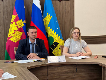 Состоялось краевое расширенное планерное совещание в режиме видеоконференцсвязи по вопросу взаимодействия избирательных комиссий с территориальными органами власти и местными администрациями при регистрации (учете) избирателей, участников референдума