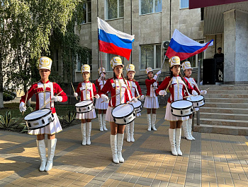 Российский флаг – наша гордость и слава