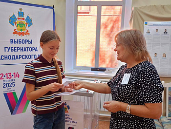 Молодые избиратели, впервые реализующие свое активное избирательное право, принимают участие в важнейшей избирательной кампании Кубани!
