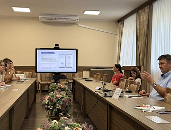  В Староминском районе стартовало обучение координаторов и обходчиков участковых избирательных комиссий по реализации проекта адресного информирования избирателей о предстоящих выборах депутатов Государственной Думы Федерального Собрания Российской Федера