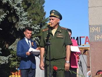 Помним героев!