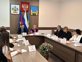 13 января 2026 года, члены ТИК Староминская приняли участие в первом (организационном) заседании нового состава комиссии